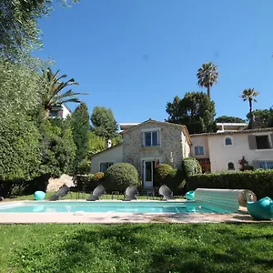 hsud0028-les-coteaux.fr-provencehotel.com/