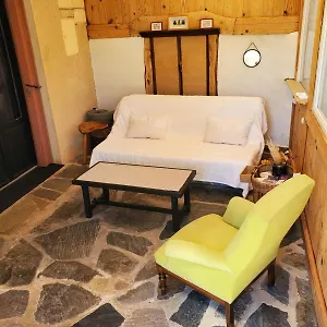 studio-au-cur-de-laguiole.midi-pyreneeshotels.com/